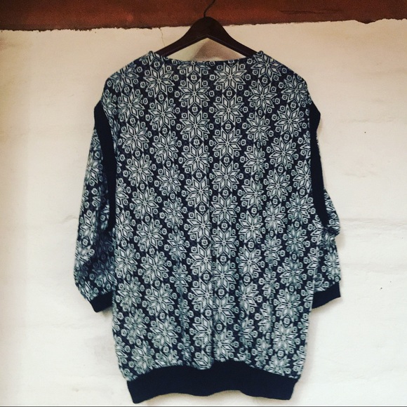 Sharon Anthony vintage B&W snowflake sweater top - Picture 5 of 13